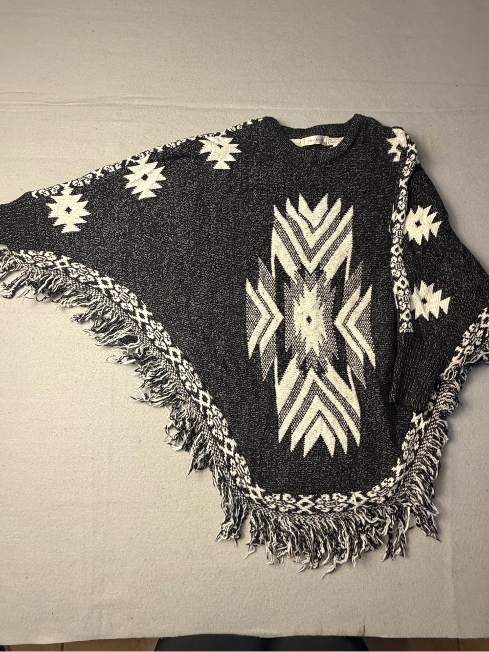 Jon & Anna Black and White Aztec Fringe Poncho Sweater one size